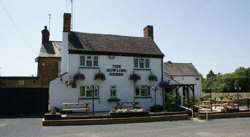 The Bowling Green Steakhouse Restaurant & Hotel, Rezervați Hotel Hoteluri în Gloucestershire cu parcare, Parcare