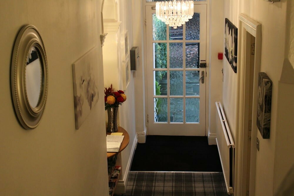 St Johns Lodge