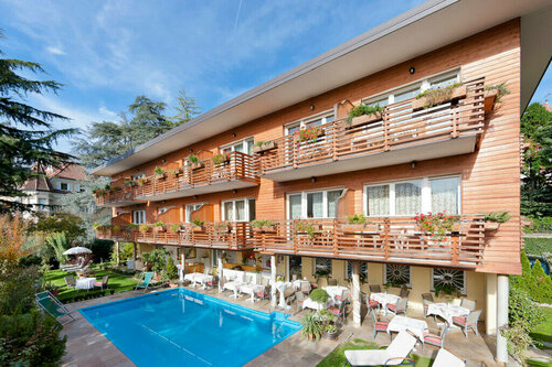 Hotel Aster, Забронировать Отель Меран Аоста