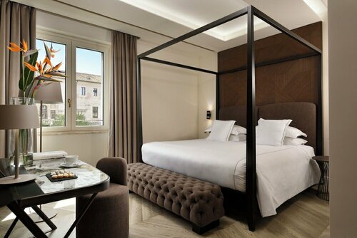 FH55 Grand Hotel Palatino, Забронировать Отель Отели Рима с питанием, рядом с Площадь Республики, Пансион