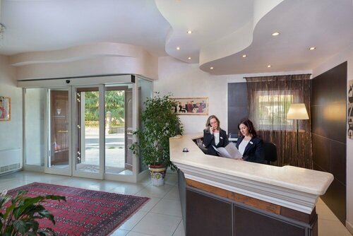Hotel Corsignano, Забронировать Отель Отели в центре Пьенца, в центре