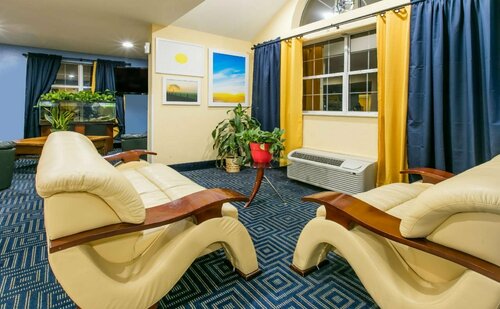 Days Inn And Suites Pryor, Prenota Hotel Lusta 