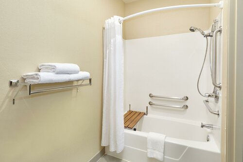Holiday Inn Express & Suites Chicago-Libertyville by IHG, Забронировать Отель Отели Либертивилл с завтраком, Завтраки