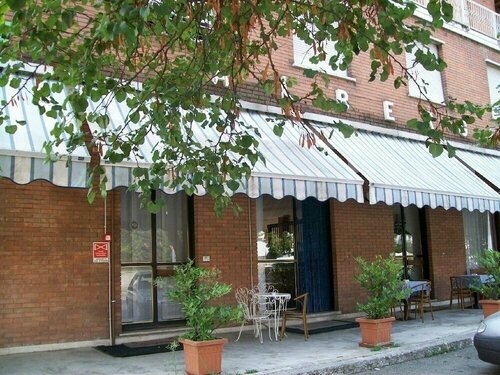 Albergo E Ristorante Delle Rose Di Mancuso Mario Xa7 C, Забронировать Отель Алессандрия 