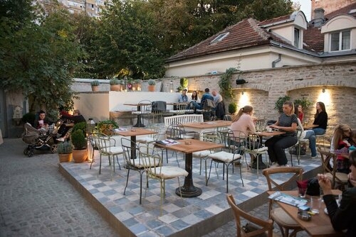 Smokvica Dorćol B&B, Забронировать Отель «постель и завтрак» Отели Белграда 3 звезды, 3*