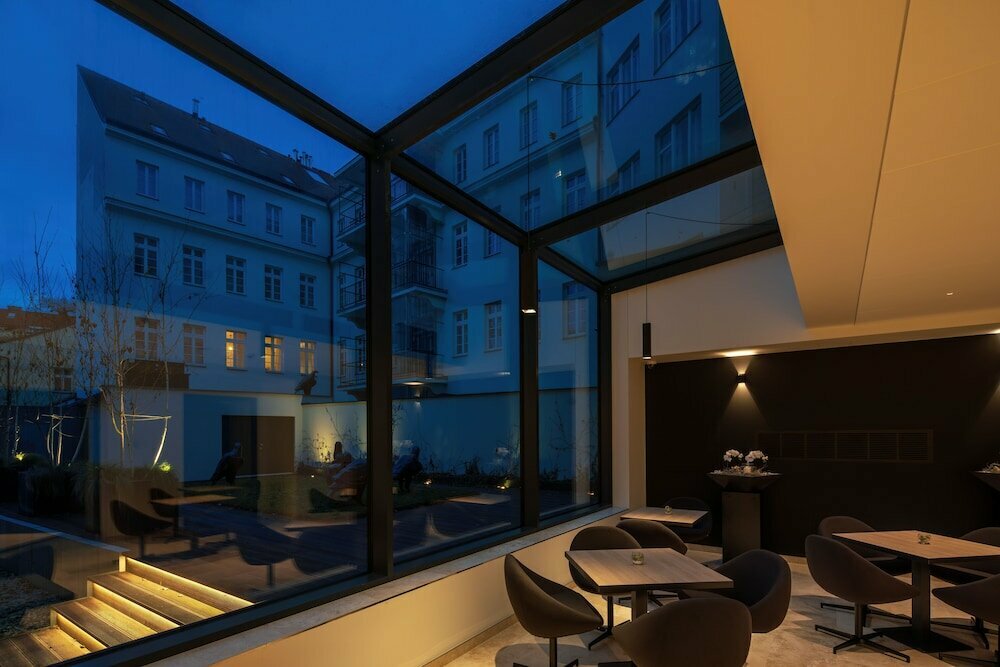 Hotel CUBE Prague