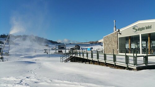 Smiggins Hotel & Chalet Apartments, Забронировать Апартаменты/квартира Отели Kosciuszko National Park с парковкой, Парковка