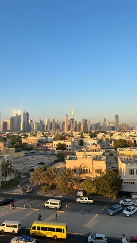 أوربان الخوري, Забронировать Отель Отели Эмирата Дубая с парковкой, рядом с Oasis Center, Парковка