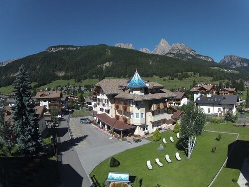 Hotel Chalet Sas Morin, Забронировать Шале СПА-отели Поцца-ди-Фасса, рядом с Горнолыжный подъемник «Пера Фрайне», SPA-услуги