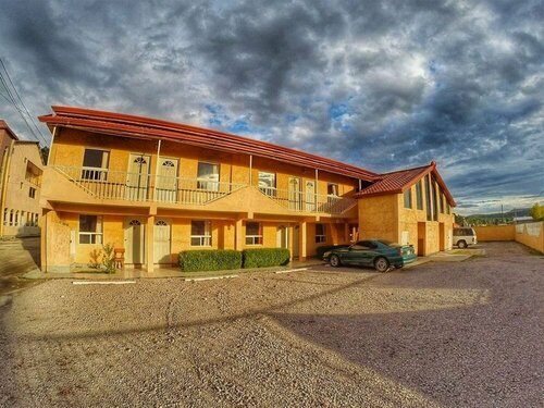 Villa Santa Cruz, Varaa Villa Chihuahua hotellit, joissa on pysäköinti, Pysäköinti