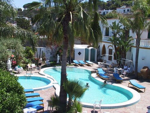 Hotel Monte Tabor, Book Hotel Hoteller i Ischia med parkering, Parkering