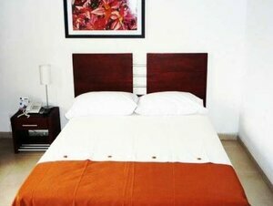Hotel Chipichape Suites