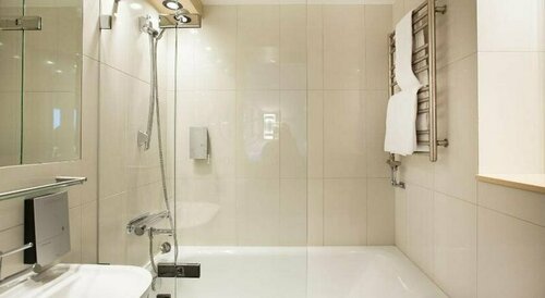 Hotel Lundia, Rezerwuj Hotel Hotele w Halland z parkingiem, Parking