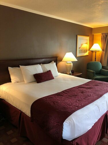 Days Inn and Suites Logan, Rezervovat Mini-hotel Logan Utah