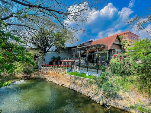 Rimtarninn Hotel, Забронировать Отель Отели Пакчонг 3 звезды, 3*