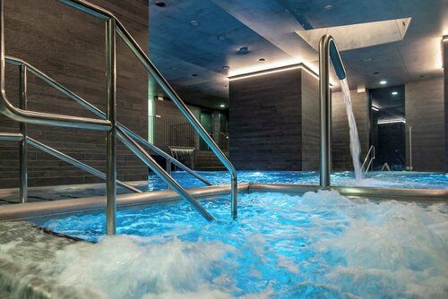 Grandhotel Pupp, Забронировать Отель Отели Карловых Варов с бассейном, рядом с Термальный источник, Бассейн