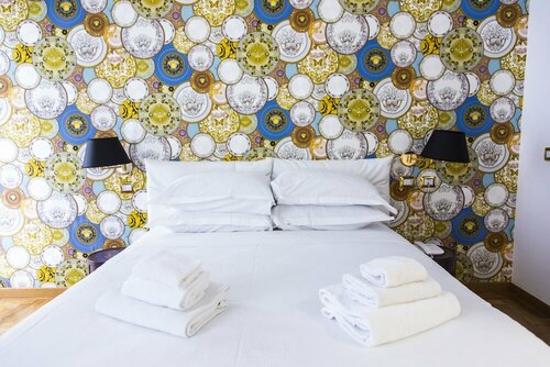Hotel Cinquantatre, Book Hotel Trevi Rom