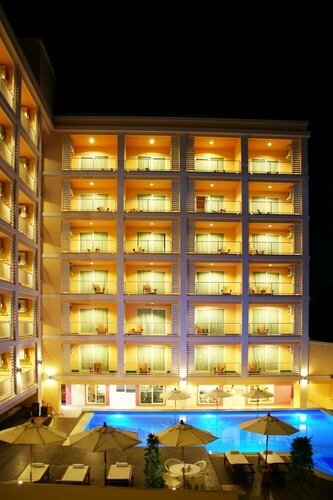 Best Bella Pattaya, Забронировать Отель Пляж Наклуа 