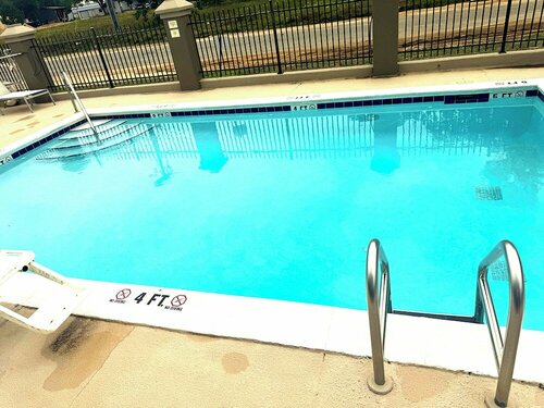 Country Inn & Suites by Radisson, Midway - Tallahassee West, Забронировать Отель Отели Мидуэй 4 звезды, 4*