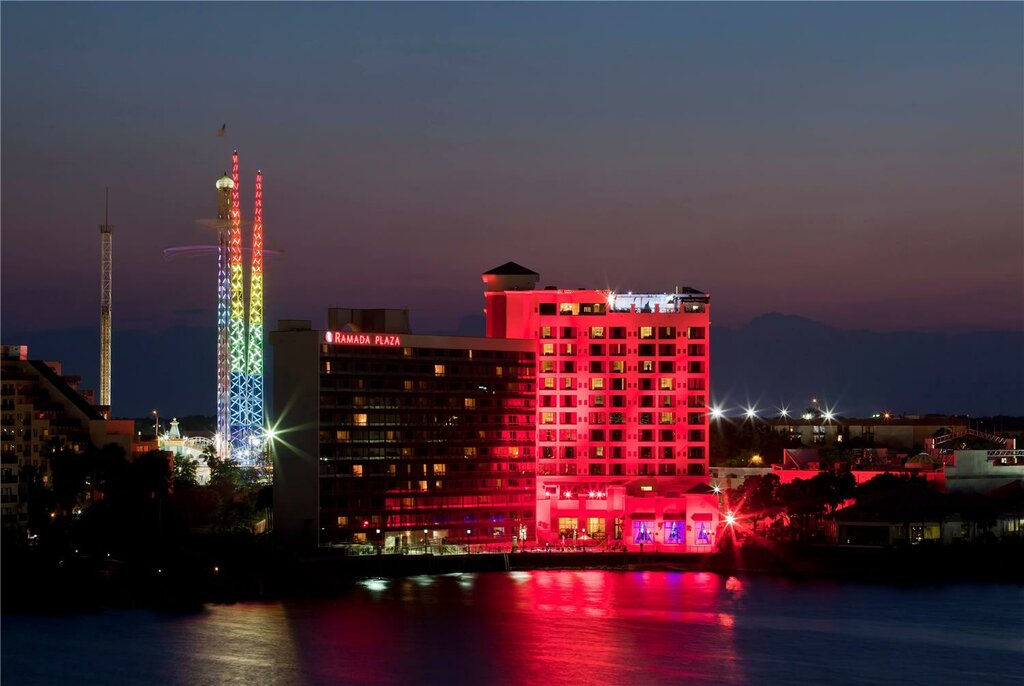 Ramada Plaza by Wyndham Orlando Resort & Suites Intl Drive