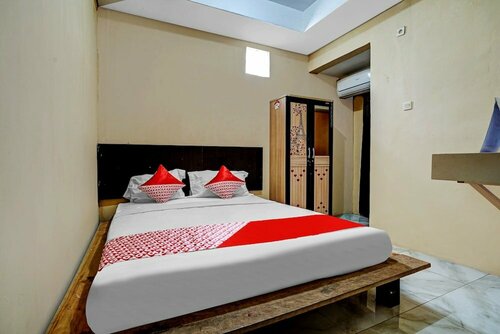 Pondok Sabaraya 2 Syariah by OYO Rooms, Varaa Hotelli Karawang West Java