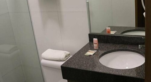 Hotel Imperial de Quatro Barras, Забронировать Отель Куатру-Баррас Парана