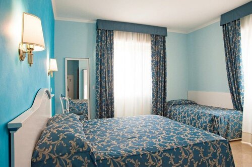 Hotel Aquila, Boek Hotel Aprilia Lazio