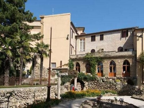 Hotel La Ginestra, Rezerwuj Hotel Recanati Marche