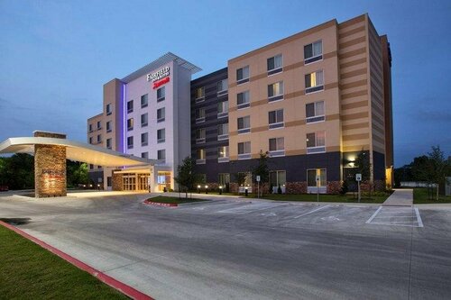 Fairfield Inn & Suites by Marriott Austin San Marcos, Buchen Sie Hotel San Marcos Texas Hill Country