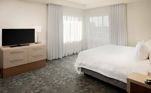 Courtyard by Marriott Dallas Carrollton and Carrollton Conference Center, Забронировать Отель Карролтон Dallas - Fort Worth Metropolitan Area