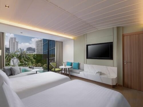 Nysa Hotel Bangkok Sukhumvit 11, Забронировать Отель Отели провинции Бангкока с бассейном, Бассейн