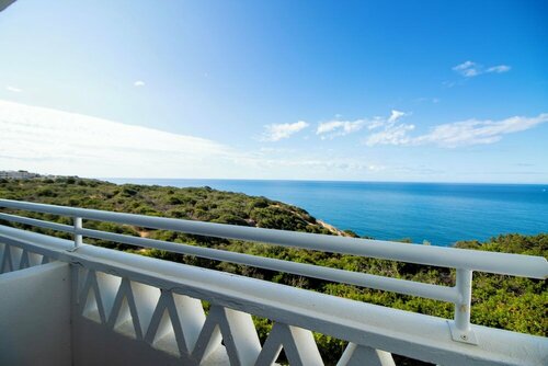Pestana Palm Gardens, Забронировать Апарт-отель Карвоэйру Барловенто