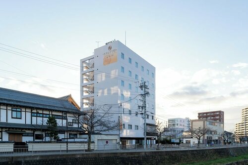 Hotel Matsumoto Yorozuya, Забронировать Отель Отели Мацумото с завтраком, Завтраки