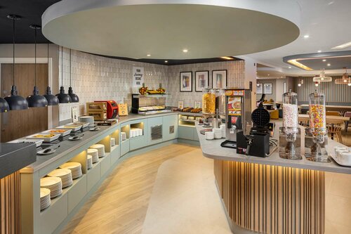 Hampton By Hilton London City, Забронировать Отель Отели Лондона с парковкой, рядом с Уайтчепел, Парковка