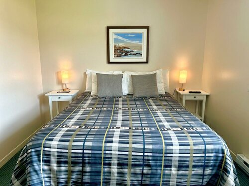 Motel de lAnse a lEau, Book Motel Motels in Manicouagan, Motel
