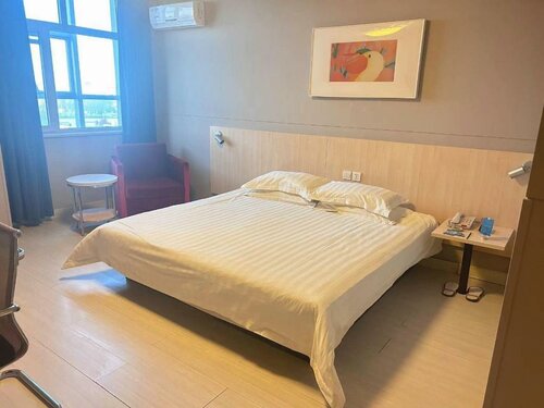 Jinjiang Inn Daqing Honggang branch, Book Hotel Billige hoteller i Daqing