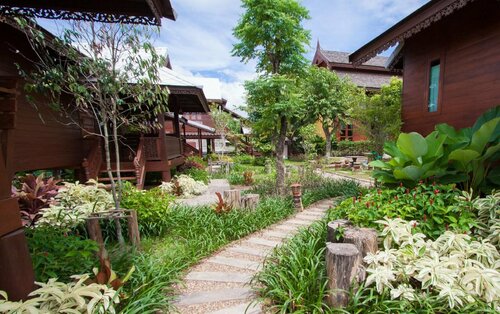 Huen Aumpron Resort, Rezervați Stațiune Hoteluri de 3 stele în Sung Men, 3*