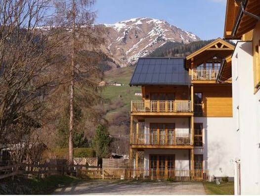 Schoenblick Mountain Resort - by SMR Rauris Apartments - Inc Spa close to Gondola