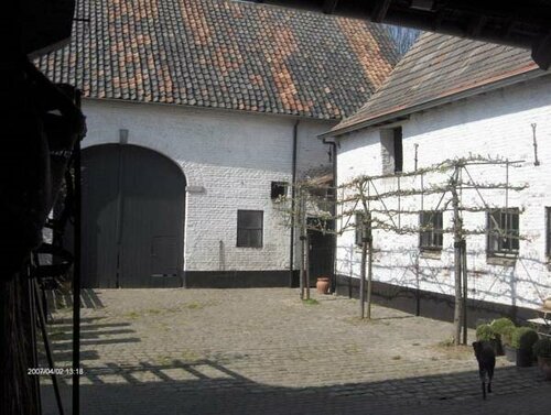 Cour 8 Lofts, Boek Hotel Limburg Hotels met Parkeerplaats, Parkeren