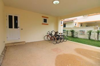 Mansion Villas Jomtien, Забронировать Отель Джомтьен-Бич Паттайя, 3* 4*