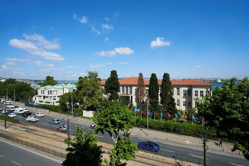 Metropolitan Hotels Bosphorus - Special Category, Забронировать Отель Отели Бейоглу 4 звезды, 4*