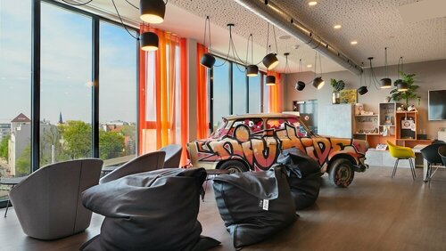 Holiday Inn - the niu, Hide Berlin Friedrichshain, an IHG Hotel, Reserva ahora Hotel Lichtenberg Berlín