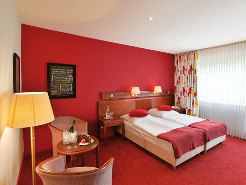 Sauerland Alpin Hotel, Забронировать Отель Grafschaft Шмалленберг