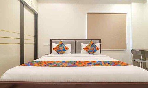 Hotel Rs Living, Забронировать Отель Хайдарабад Hyderabad Region