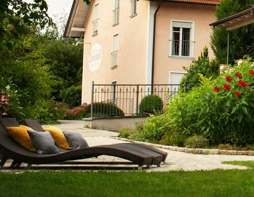 Gästehaus Zehmerhof bei Erding, Buchen Sie Hotel Walpertskirchen Oberbayern