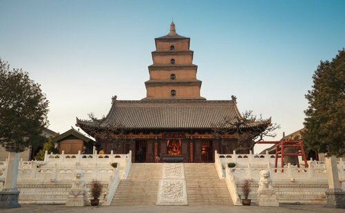 Crowne Plaza Xi'an by IHG, Забронировать Отель Отели Сиань с парковкой, рядом с Forest of Steles, Парковка