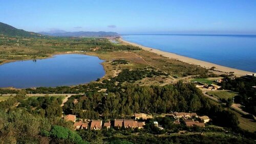 B&B DOMU INCANTO Sa Domu sarrabesa, Забронировать Отель «постель и завтрак» Муравьера Коста-Рей