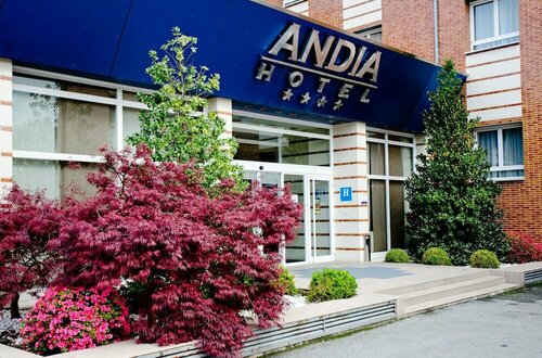 Hotel Andia Pamplona, Rezerwuj Hotel Hotele w Nawarra z parkingiem, Parking