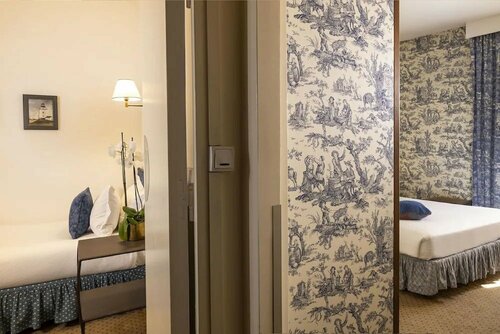 Hotel Clément, Забронировать Отель Отели Парижа с бассейном, рядом с Улица Ренн, Бассейн