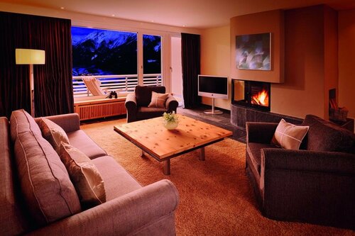 Hotel Paradies, Book Hotel Ftan Scuol, near Ftan